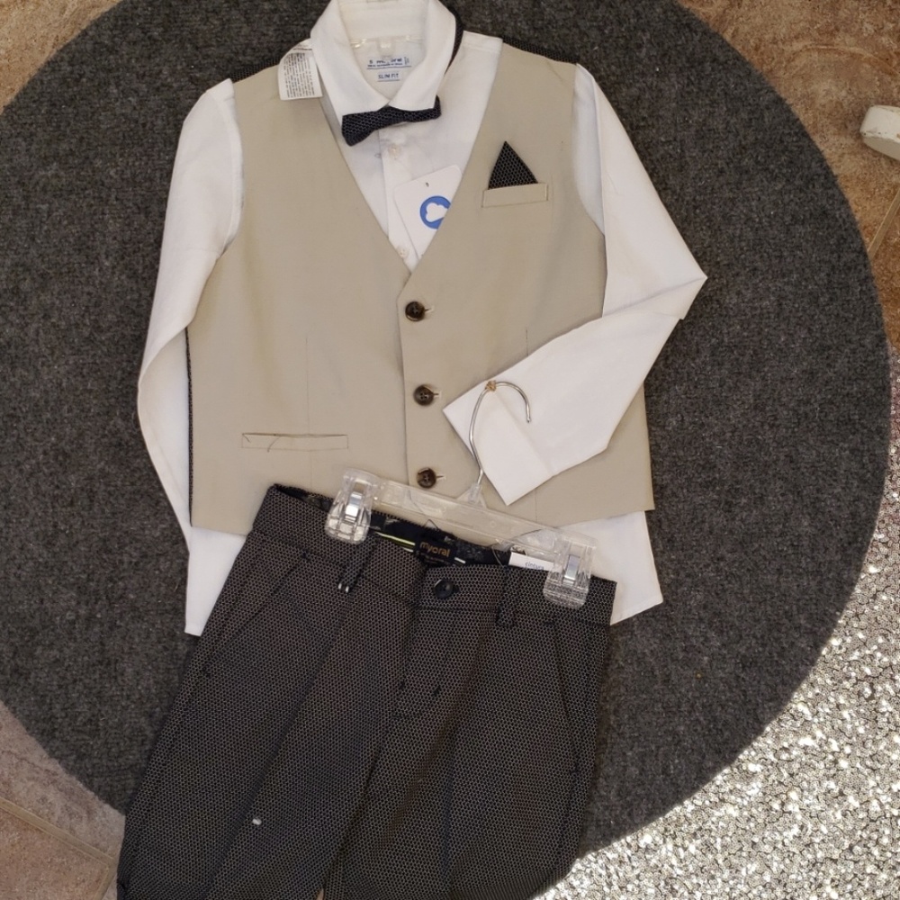 Brand new with tags mayoral boys outfit